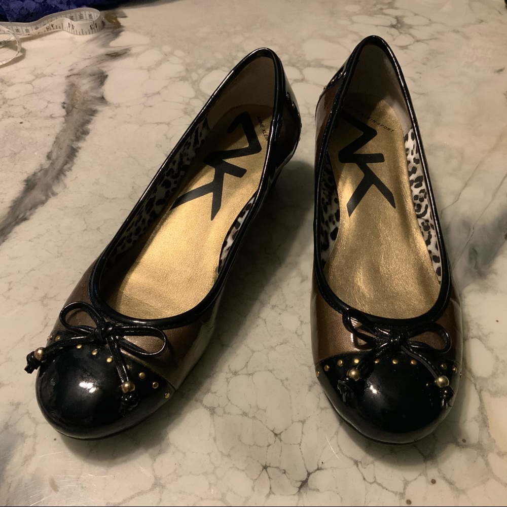 ANNE KLEIN WEDGE SLIP ON SHOES SZ 7.5